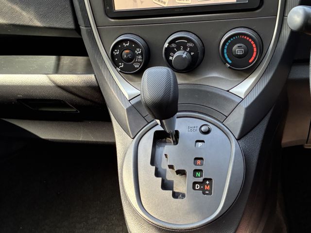 TOYOTA RACTIS 4WD 2011