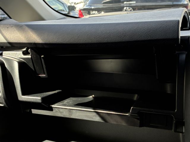 TOYOTA RACTIS 4WD 2011