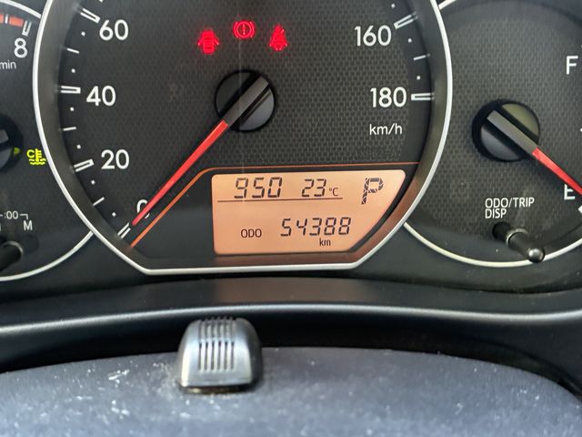 TOYOTA RACTIS 4WD 2011