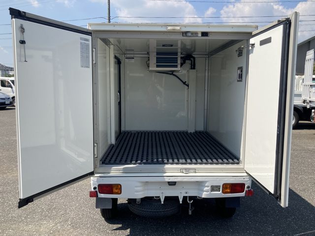 DAIHATSU HIJET truck 2014