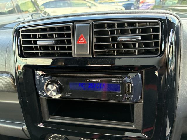 SUZUKI JIMNY 4WD 2012