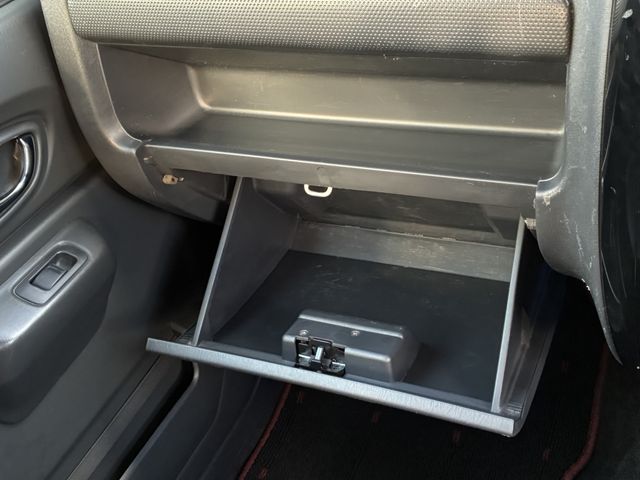 SUZUKI JIMNY 4WD 2012