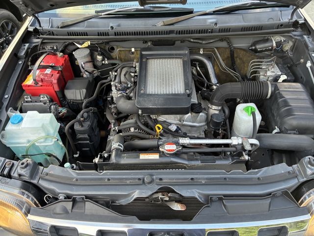 SUZUKI JIMNY 4WD 2012