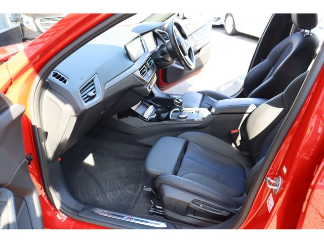 BMW BMW 1series 2020