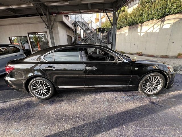 TOYOTA LEXUS LS600h 2012