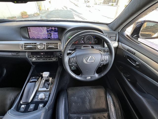 TOYOTA LEXUS LS600h 2012