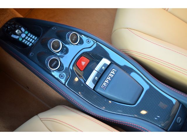 FERRARI FERRARI 458 Italia 2013