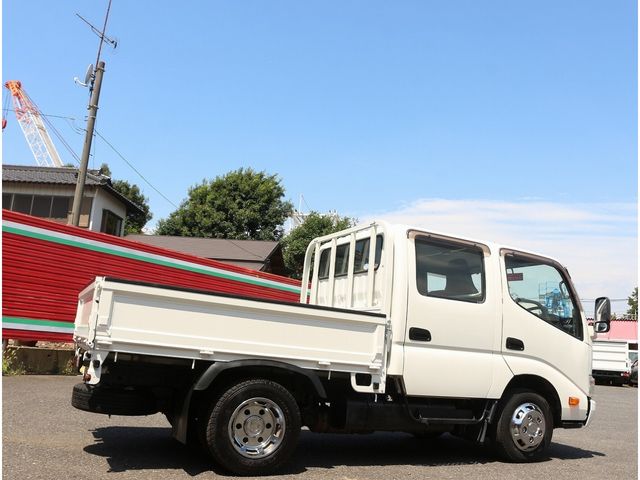 TOYOTA DYNA 2015