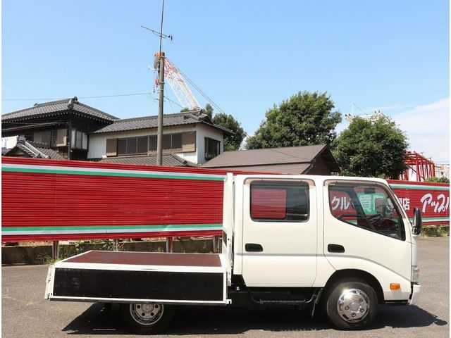 TOYOTA DYNA 2015