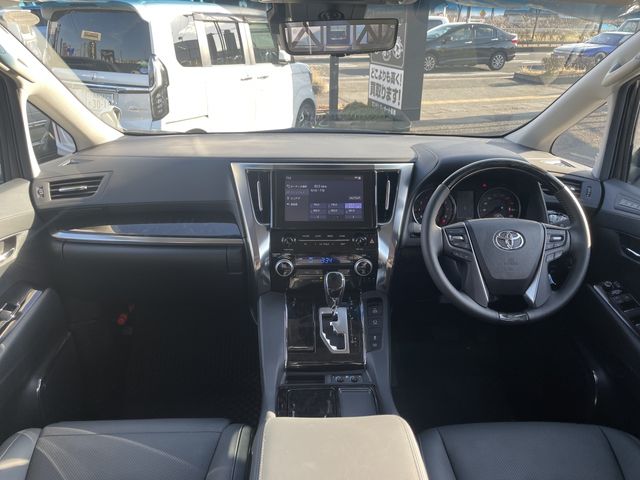 TOYOTA ALPHARD 2023