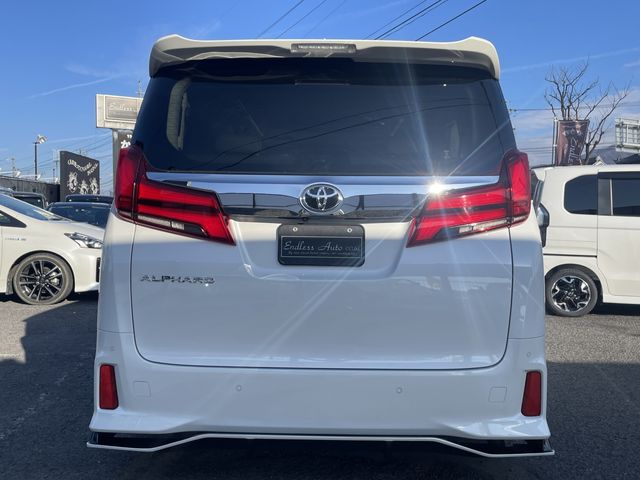 TOYOTA ALPHARD 2023