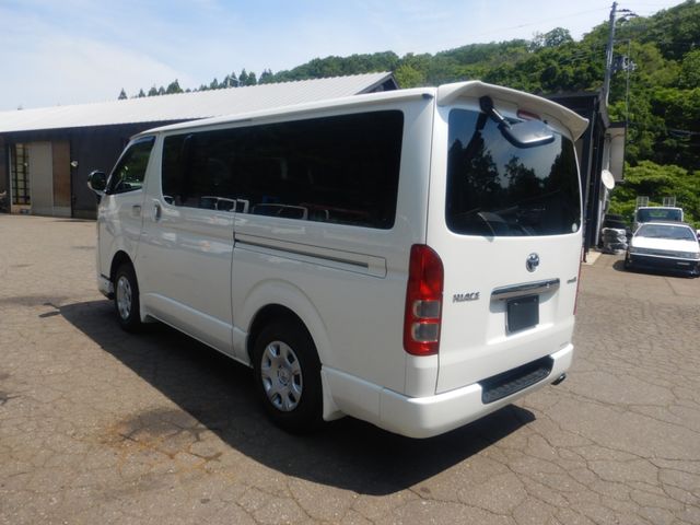 TOYOTA HIACE van 4WD 2012