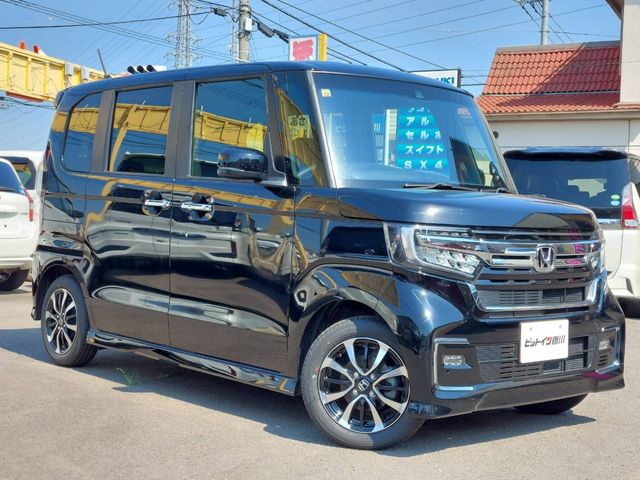 HONDA N BOX CUSTOM 2022