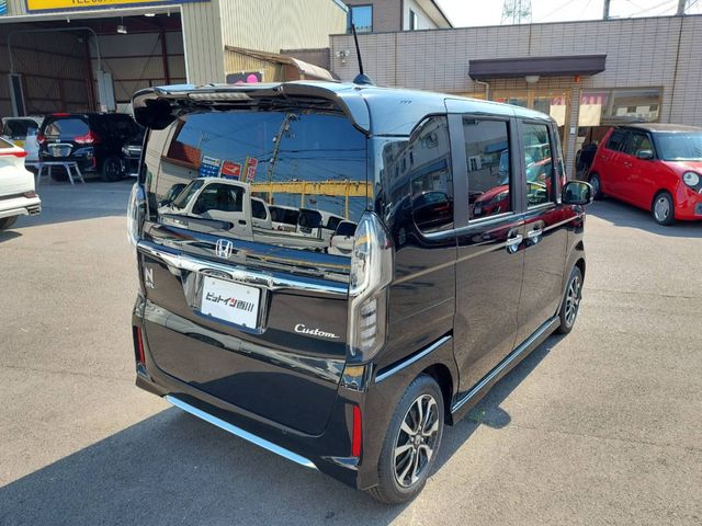 HONDA N BOX CUSTOM 2022