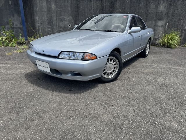 NISSAN SKYLINE 1990