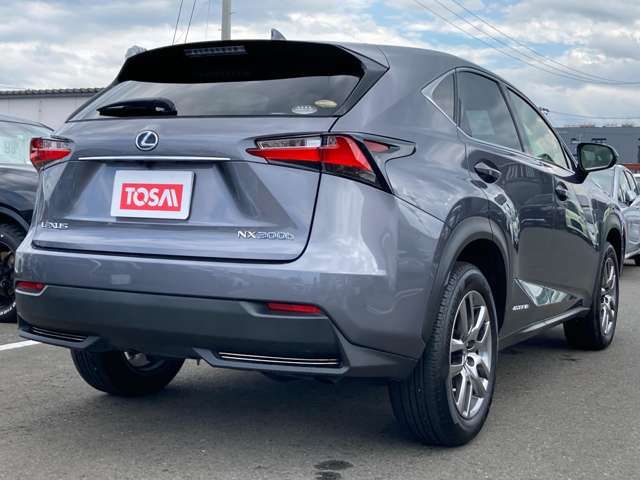 TOYOTA LEXUS NX300h AWD 2015