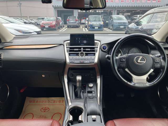 TOYOTA LEXUS NX300h AWD 2015