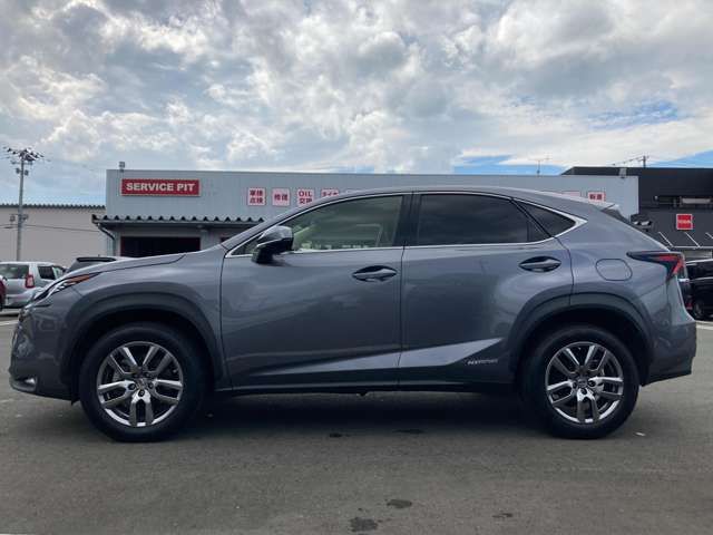 TOYOTA LEXUS NX300h AWD 2015