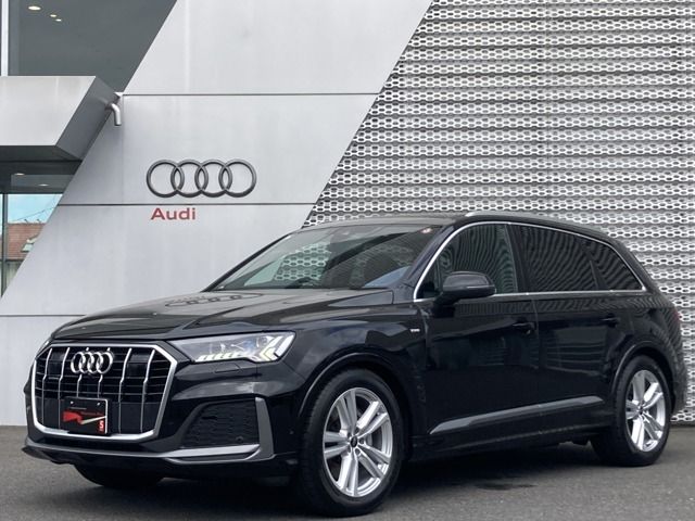 AUDI AUDI  Q7 2023