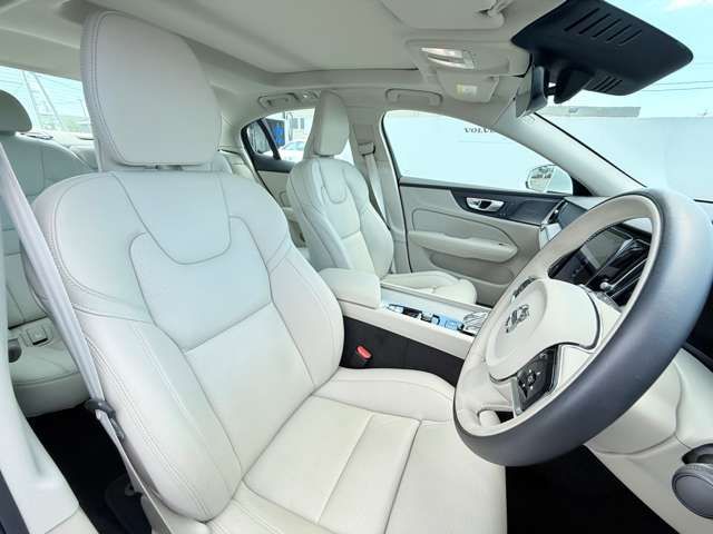 VOLVO VOLVO S60 2023