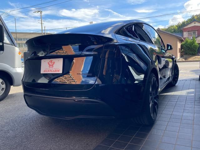 TESLA TESLA MODEL Y 2023