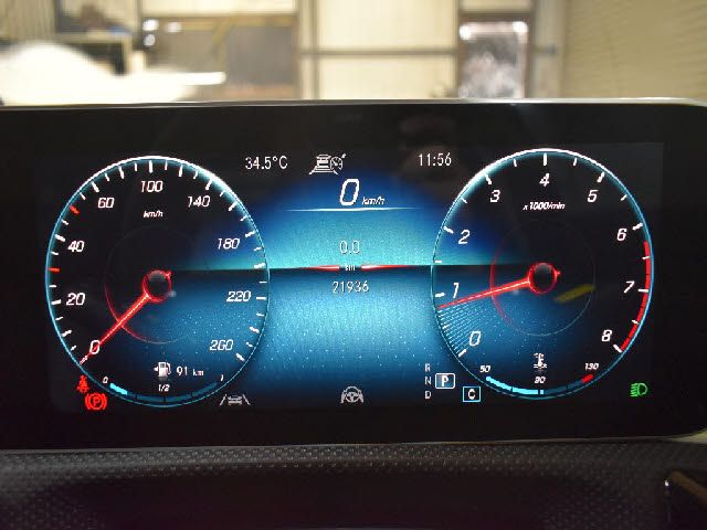 MERCEDES BENZ MERCEDES BENZ A class 2018