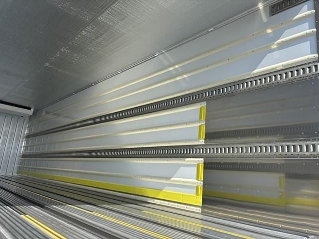 MITSUBISHI FUSOU SUPER GREAT 2025