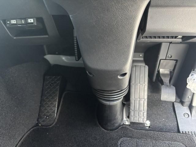 MITSUBISHI FUSOU SUPER GREAT 2025