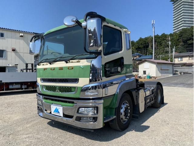 MITSUBISHI FUSOU SUPER GREAT 2014