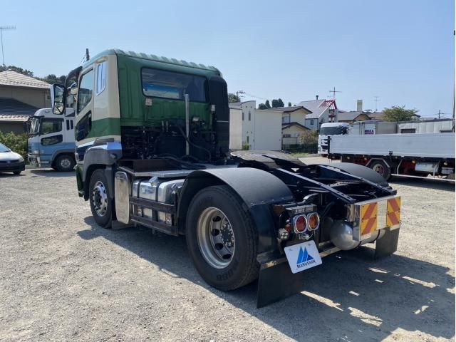 MITSUBISHI FUSOU SUPER GREAT 2014