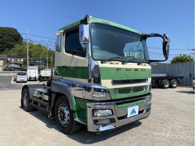 MITSUBISHI FUSOU SUPER GREAT 2014