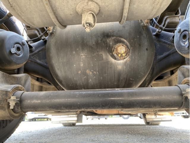 MITSUBISHI FUSOU SUPER GREAT 2014