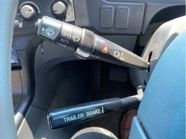 MITSUBISHI FUSOU SUPER GREAT 2014