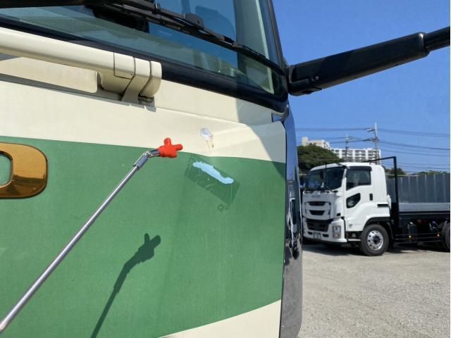 MITSUBISHI FUSOU SUPER GREAT 2014