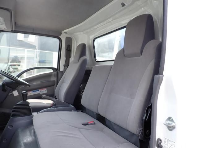 ISUZU ELF 2014