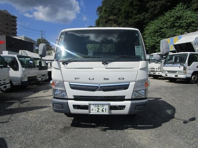 MITSUBISHI CANTER 2018