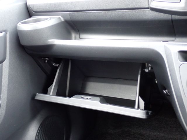 DAIHATSU MIRA e:S 2019