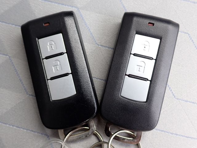 MITSUBISHI MIRAGE hatchback 2020