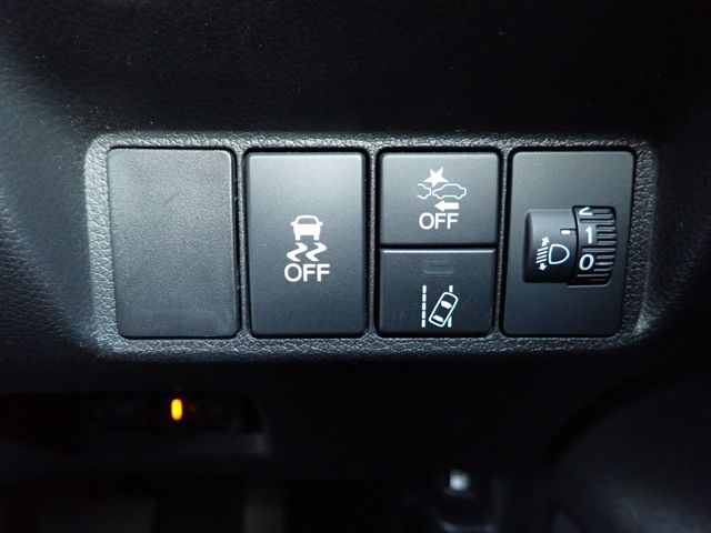 HONDA SHUTTLE HYBRID 2022