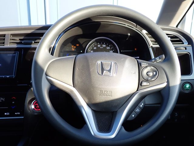 HONDA SHUTTLE HYBRID 2022