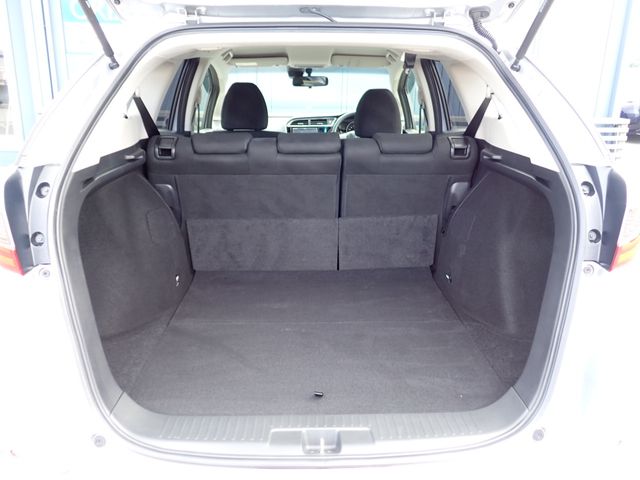 HONDA SHUTTLE HYBRID 2022