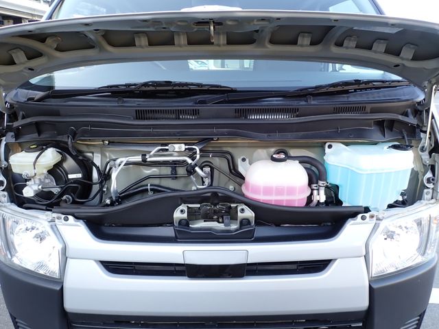 TOYOTA HIACE van 1.25t 2WD 2019