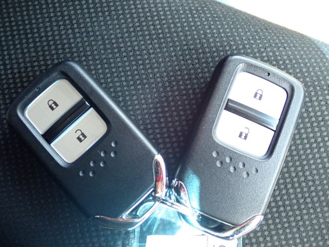 HONDA SHUTTLE HYBRID 2022