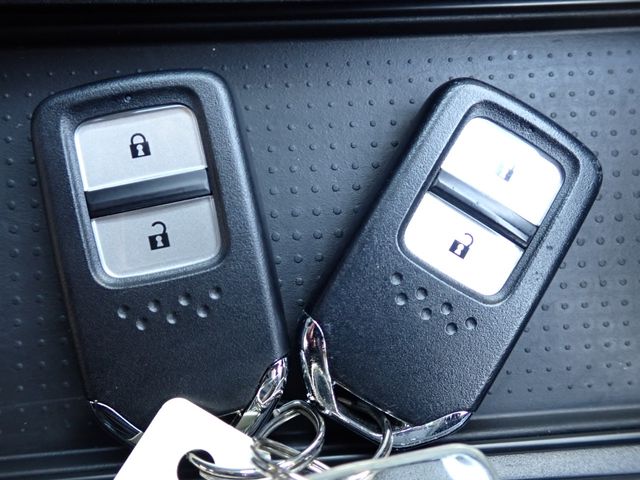 HONDA FIT e:HEV 2020