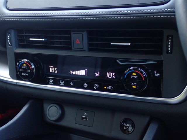 NISSAN X-TRAIL HYBRID 2WD 2024