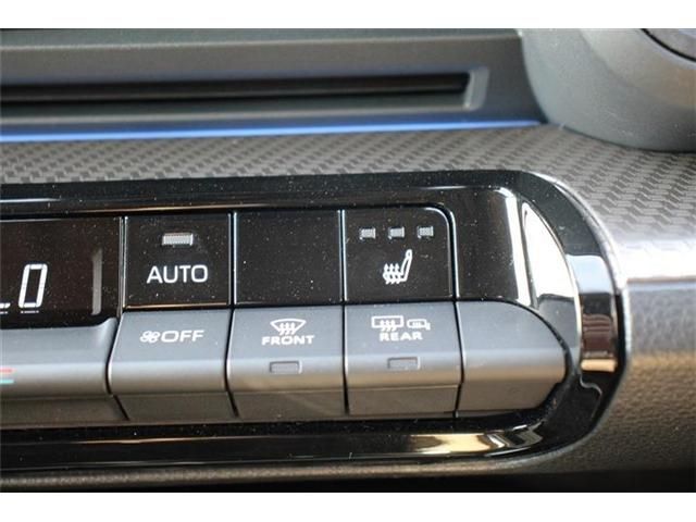 TOYOTA PRIUS PHV 2025