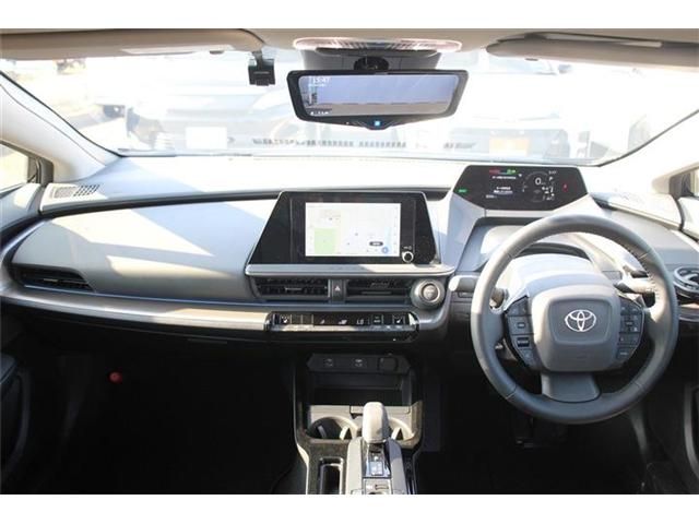 TOYOTA PRIUS PHV 2025