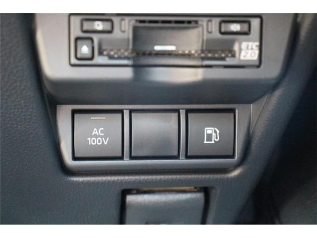 TOYOTA PRIUS PHV 2025