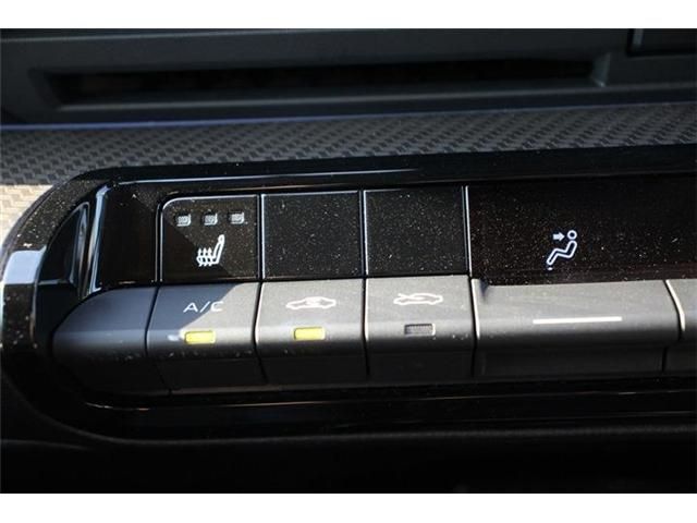 TOYOTA PRIUS PHV 2025