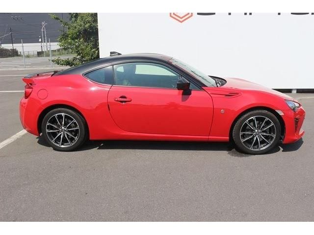 TOYOTA 86 2017